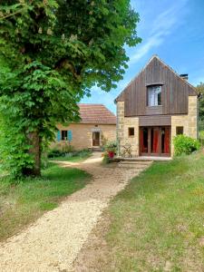 Maisons de vacances Gîtes Le clos de Veyrignac 415 Chemin de la Vignasse 24370 Veyrignac Aquitaine