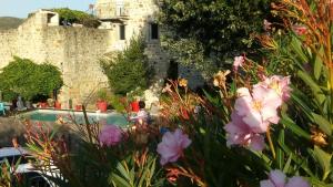 Maisons de vacances Gîtes Mas de la Musardière Les Reys 07140 Les Assions Rhône-Alpes