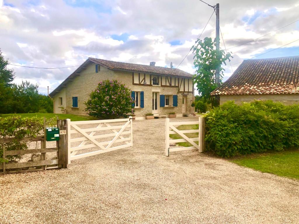 Hameau les Combelles