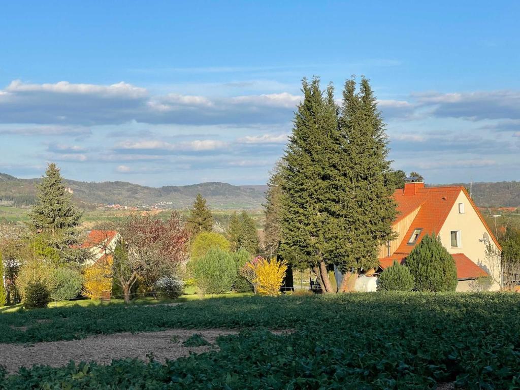 Haus am Heldrastein Hoehenweg 3, 99830 Treffurt