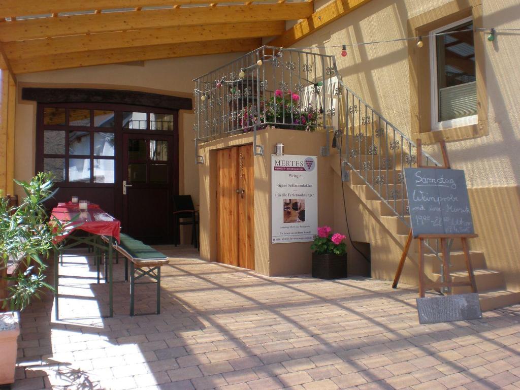 Maisons de vacances Holiday Home Weingut Mertes Weinbergstraße 13 54518 Minheim