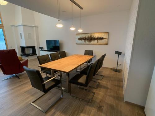 Holidayhouse4You
