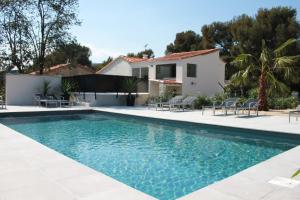 Home Cassis - Maison Les Calanques - Piscine chauffée