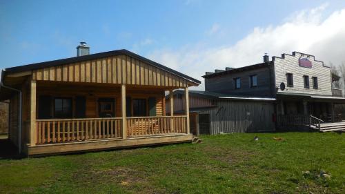Horse Lake Ranch
