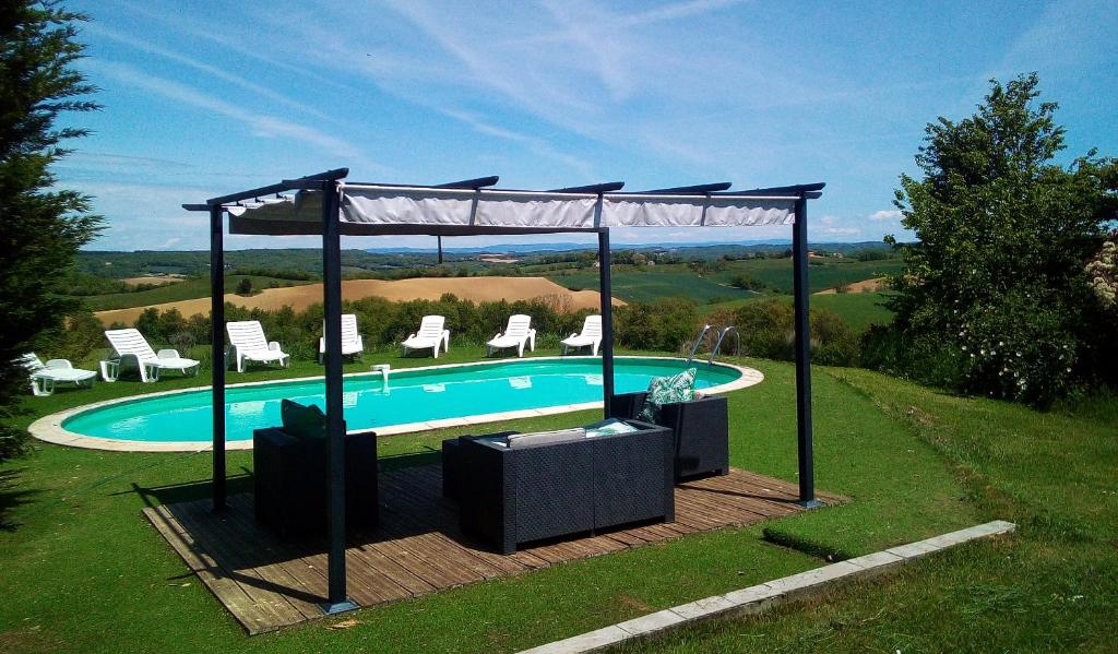 Maisons de vacances Jj French Gites Polfages 11420 Pécharic-et-le-Py