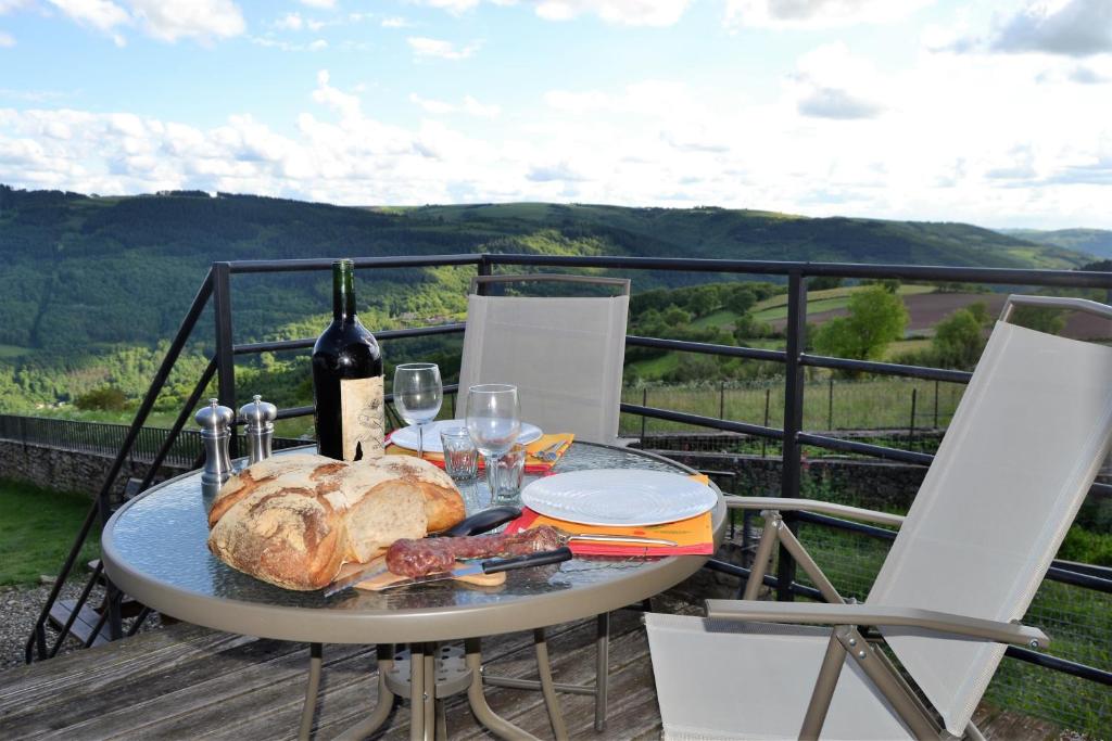 Maisons de vacances La Colline du Chat Perche Le Bourg Le Bourg 12170 Connac