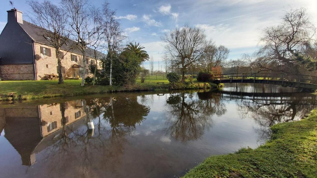 Maisons de vacances La Ferme de L'Etang Le Launay 22660 Trélévern