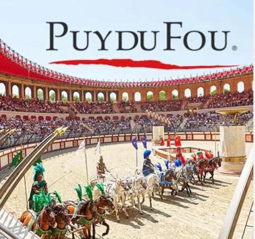 La Haute Chabosse 2 gîtes à la campagne proche du Puy du Fou jusqu'à 17 couchages