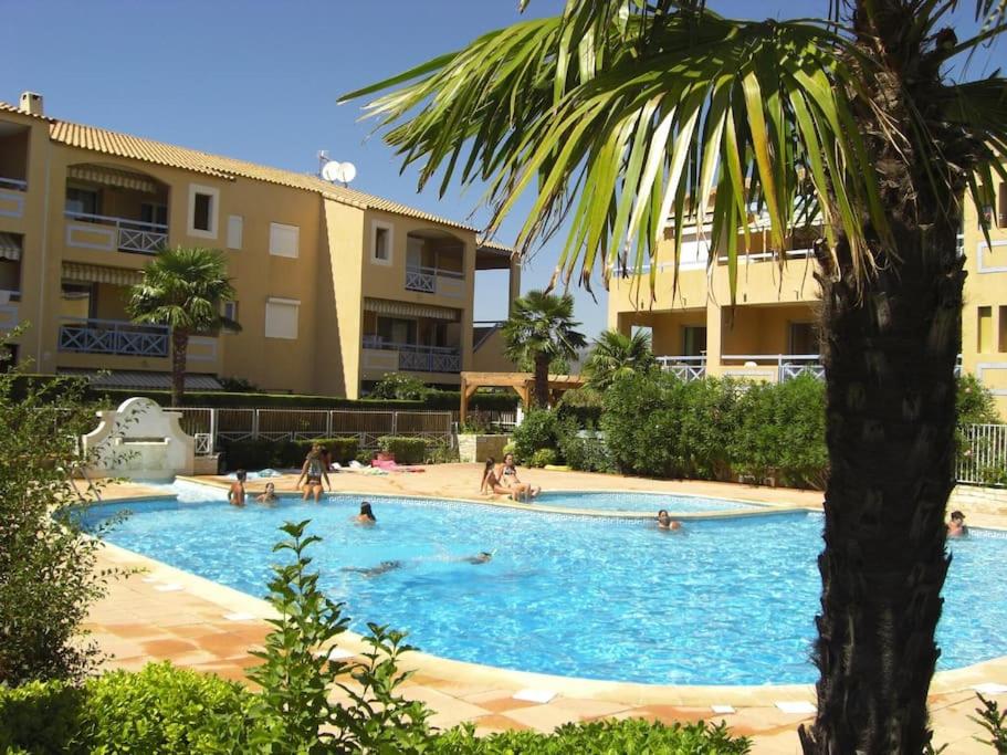 La Petellerie, maison de campagne avec piscine pour un séjour détente 50860 Moyon