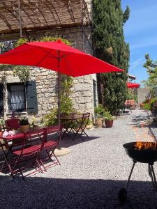 Maisons de vacances La Stévenière 4 place de l Abreuvoir 07230 Chandolas Rhône-Alpes