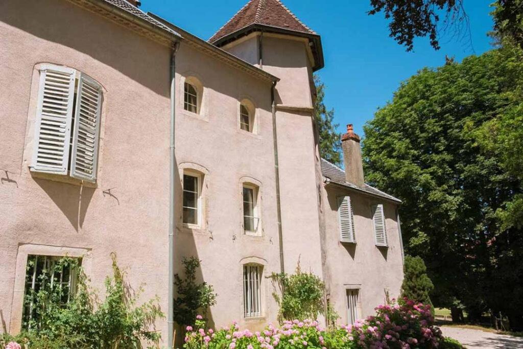 La Villa Romaine 3 Rue du Petit Pont, 39290 Montmirey-la-Ville