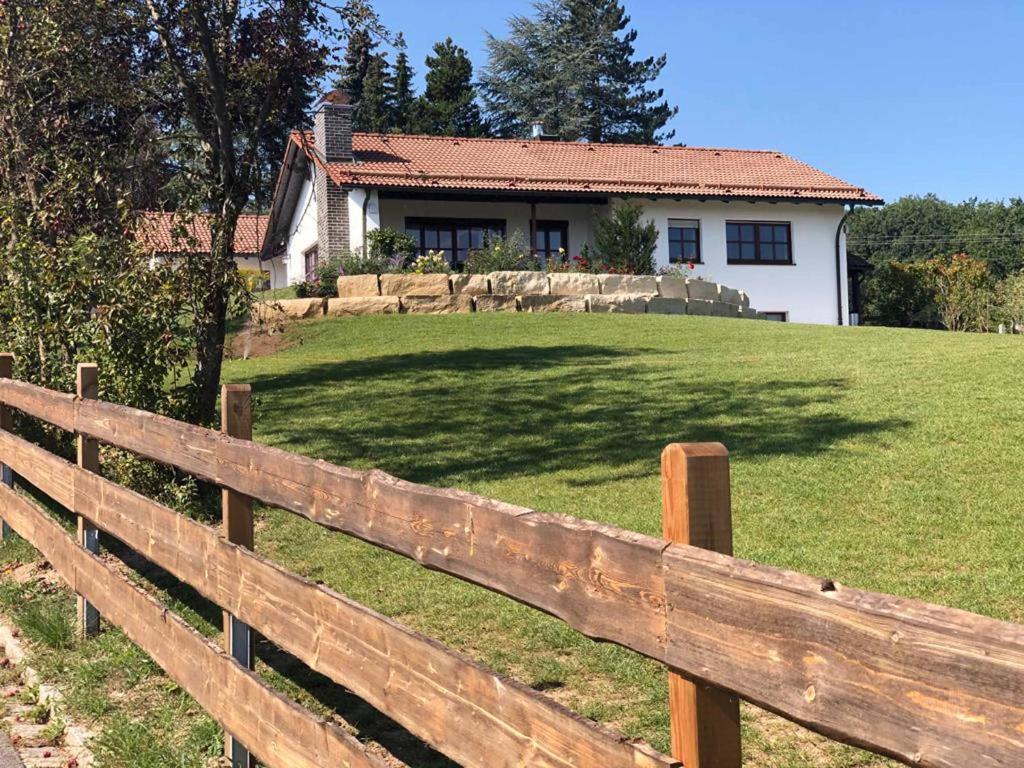 Landhaus Finest 6 Höhenweg, 90518 Altdorf bei Nürnberg