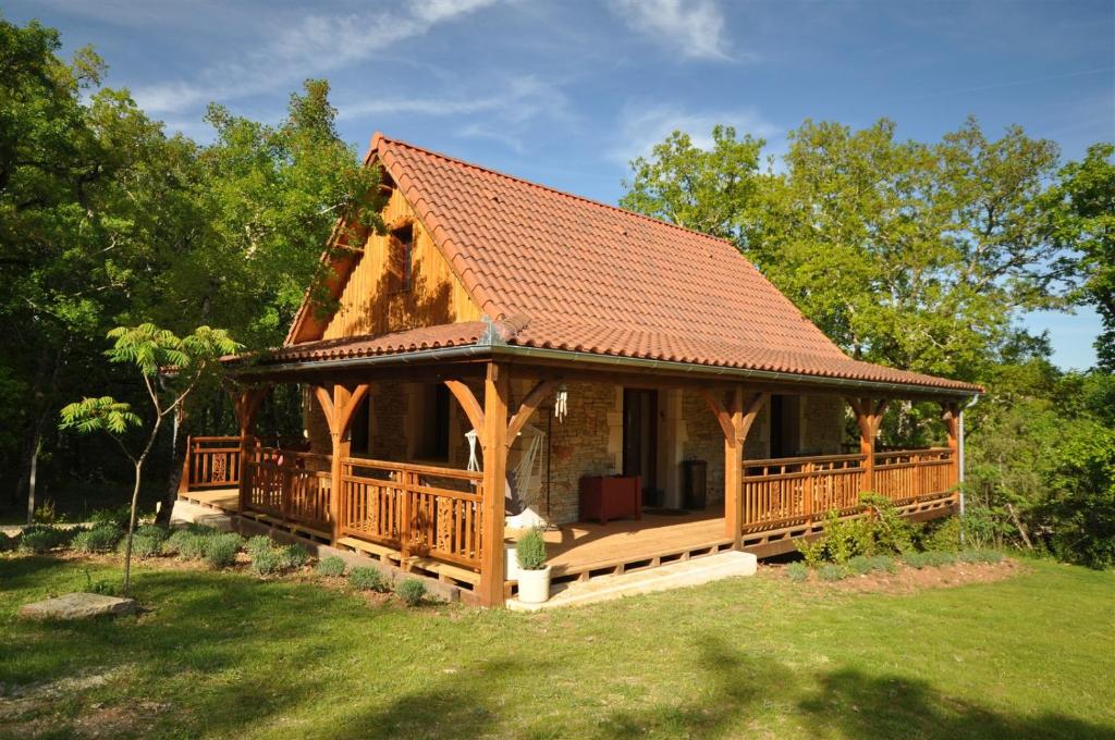 Maisons de vacances Le Bois De Barthes les barthes 46340 Lavercantière