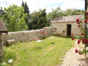 Maisons de vacances Le Haut de Collonge 21, rue Principale Hameau de Collonge 71390 Saint-Boil Bourgogne