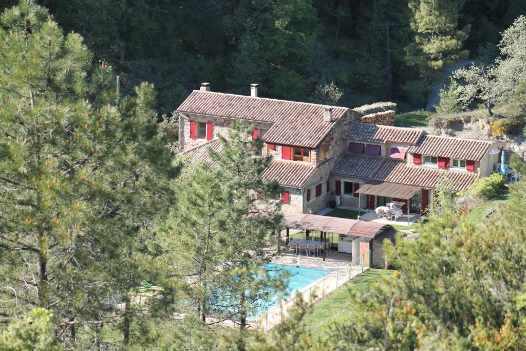 Maisons de vacances Le Mas du Mont-Long - Sud Ardèche Le Mas du Mont-Long 955 Impasse des Soulières 07460 Banne