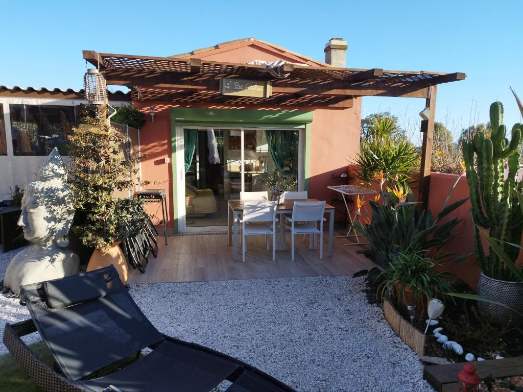 Maisons de vacances Le petit atelier 34 Chemin de la Bergerie 83230 Bormes-les-Mimosas