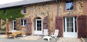 Le Petit Lustucru