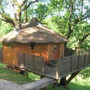 Maisons de vacances Les Cabanes de Brassac 245 Chemin de Cauge 82190 Brassac Midi-Pyrénées