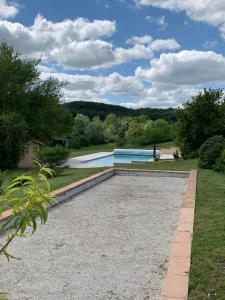 Maisons de vacances Les Collines du Quercy Blanc 575 Lafargue 46170 Castelnau-Montratier Midi-Pyrénées