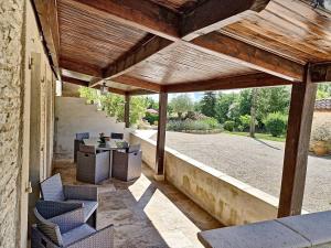 Les curies, Ludogîte avec piscine à Aujols