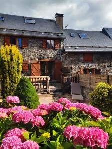 Maisons de vacances Les Granges de la Fontaine 3 bis rue de la fontaine 31110 Antignac Midi-Pyrénées