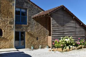 Maisons de vacances Les Granges 194 Route de la Gorse 24620 Marquay Aquitaine