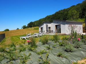 Maisons de vacances Les Lodges du Revermont 600 Route du Revermont 39230 Passenans Franche-Comté