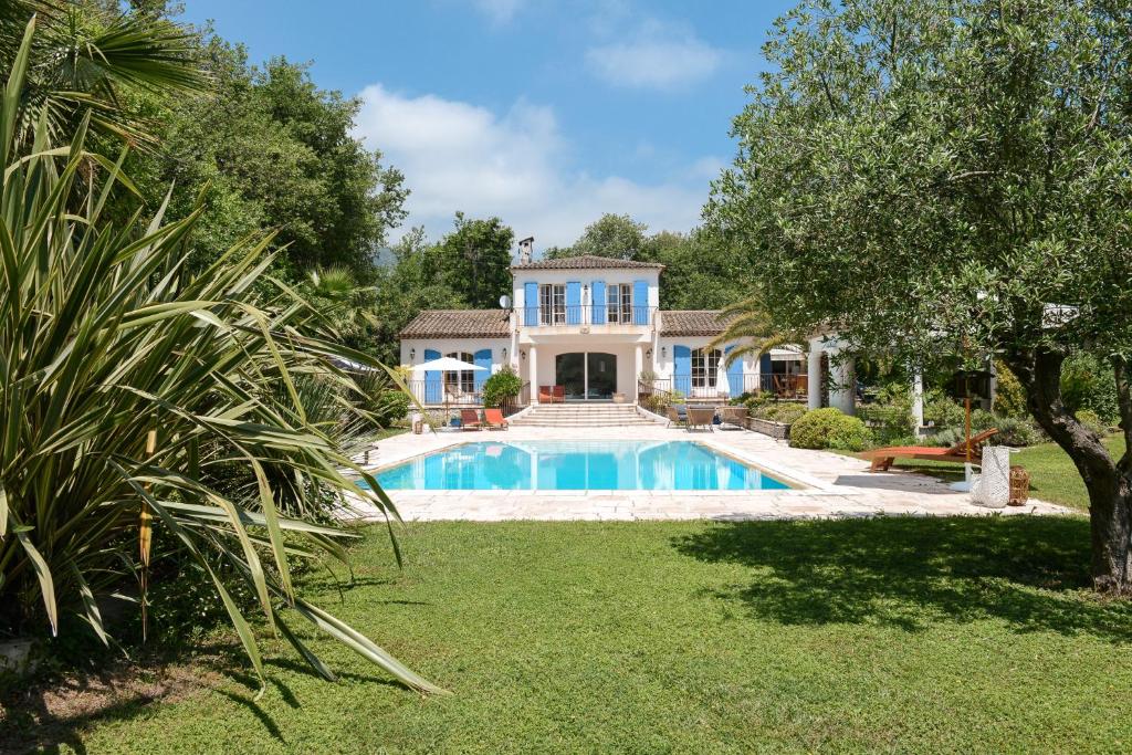 Logis de Bournet 16440 Mouthiers-sur-Boëme