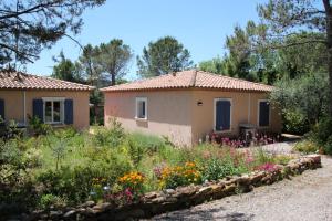 Maisons de vacances Lou Daro 6 Rue de l'Abreuvoir 34360 Cébazan Languedoc-Roussillon