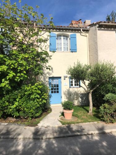 Maison d'Azur