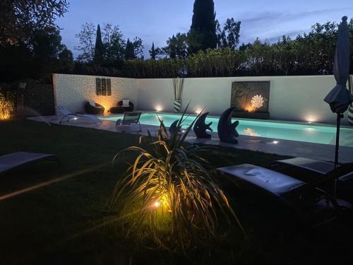 Mas Beau Soleil & Spa Gîtes de Charme avec Jacuzzi Privé