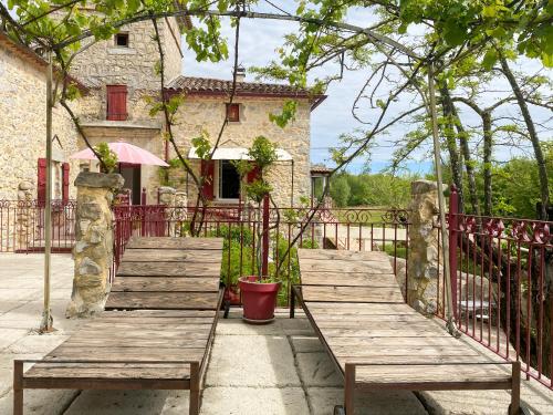 Mas Bourdaric - Location de Gites en Ardeche du Sud