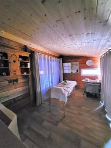 Piscine privée ( pour 2 ), Spa et Nature au Vallon des Etoiles