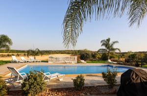Quinta do Bravo - Swimming Pool - BY BEDZY