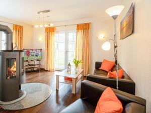 Reetdachhaus mit Sauna, Kamin & Terrasse - D 028.032