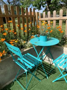 Maisons de vacances Studios de l'Etang du perray 8TER rue d’Auffargis 78610 Le Perray-en-Yvelines Île-de-France