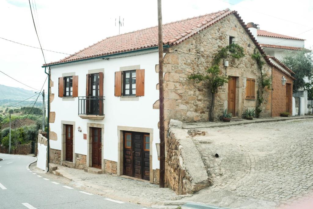 Maisons de vacances The Bakery Guesthouse LARGO DO CAVACAL No1, Fatela 6230-180 Fundão