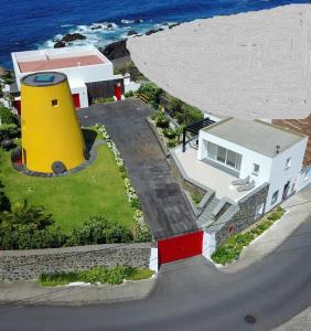 Maisons de vacances Wellshouses Rua da Beira Mar, 54 S. Vicente Ferreira 9545-502 Capelas Açores