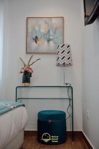 Yellow Sweet Home - Maria e Beatriz