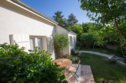 Maisons de vacances Maisons Les Tilleuls, Les Pins et Les Lilas rue Izembart, La Montagne Beaune