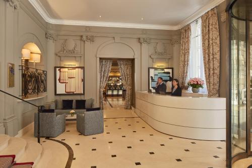 Hôtel Majestic Hotel Spa - Champs Elysées 30, Rue La Pérouse Paris