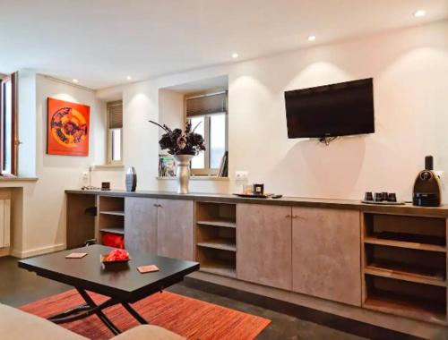 Appartement Majord'Home - Le Lodgy - Cœur de la Vieille Ville 1 Rue de l'Île Annecy