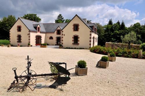 Manoir de Kerangosquer Pont-Aven france