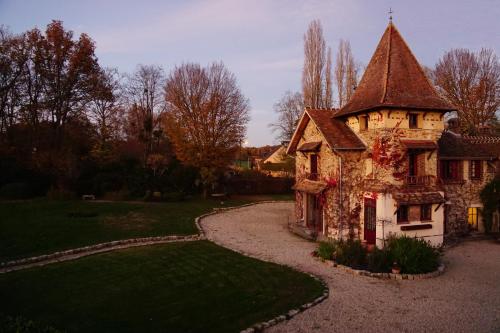 Manoir De La Comtesse Chailly-en-Bière france