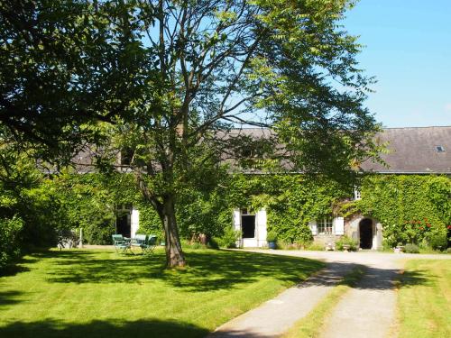 B&B / Chambre d'hôtes Manoir de Pommery Manoir de Pommery Sixt-sur-Aff