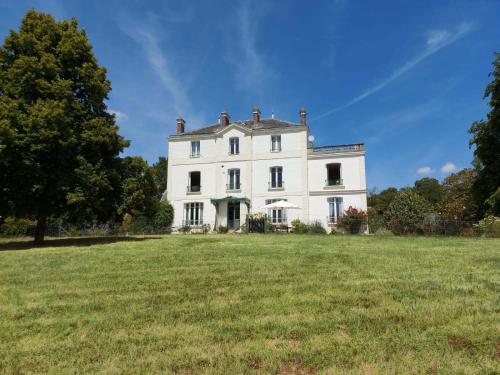 Manoir Le Parc near Paris & Disneyland Villevaudé france