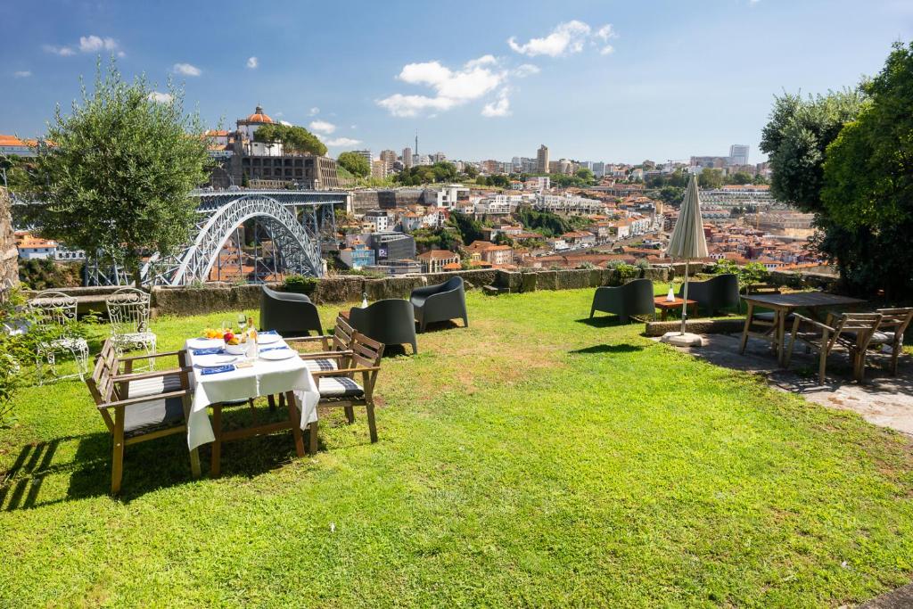 Appartements Manor House Porto Rua de Dom Hugo 41, 4050-305 Porto