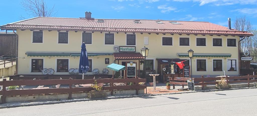 Maison d'hôtes Manthaler 1 Manthalstraße, 82335 Berg am Starnberger See