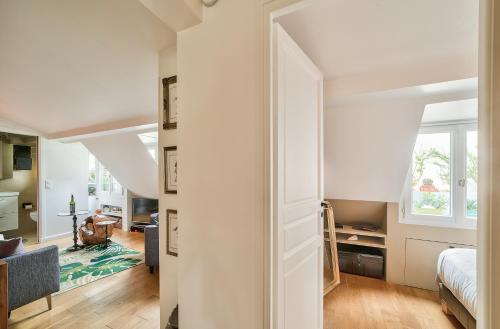 Appartement MARAIS CHIC heart of Paris, premium location ! 18 Rue Rambuteau Paris