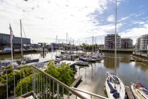 Marina 82-EG Cuxhaven allemagne